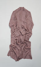 画像をギャラリービューアに読み込む, 花の織り出し地紋【四つ釦】