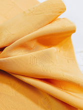 画像をギャラリービューアに読み込む, 総家屋地紋模様【四つ釦】