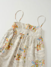 画像をギャラリービューアに読み込む, 絵巻物に風吹咲模様【絹】