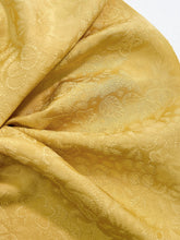 画像をギャラリービューアに読み込む, 草花総織り出し地紋模様【六つ釦】