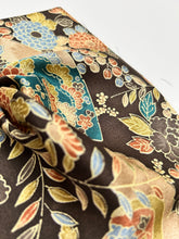 画像をギャラリービューアに読み込む, 扇に雲がけ菊牡丹古典柄【L・化繊】