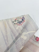 画像をギャラリービューアに読み込む, 橘に蝶模様総紗綾地紋【六つ釦】