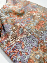 画像をギャラリービューアに読み込む, 抽象扇地紋に更紗模様【M】