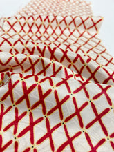 画像をギャラリービューアに読み込む, 流水に幾何学模様【L】