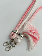 画像をギャラリービューアに読み込む, 薄桃と白の奈良組【松】