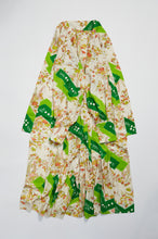 画像をギャラリービューアに読み込む, 紗綾型地紋に絞り草花模様【六つ釦】