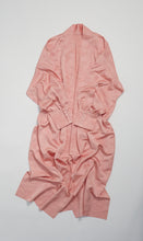 画像をギャラリービューアに読み込む, 雪輪模様の暈し地紋【四つ釦】