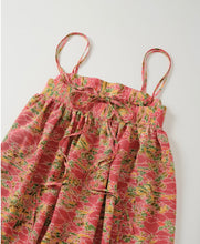 画像をギャラリービューアに読み込む, 石畳みに農村模様【化繊】