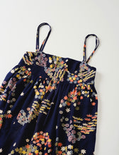 画像をギャラリービューアに読み込む, 桧垣地紋に四季の草花模様【絹】