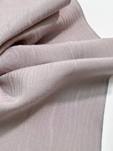 画像をギャラリービューアに読み込む, 木目模様地紋【六つ釦】