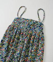 画像をギャラリービューアに読み込む, 水彩風草花尽くし模様【化繊】