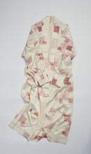 画像をギャラリービューアに読み込む, 楓地紋に升模様【六つ釦】