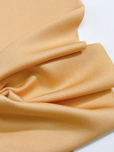 画像をギャラリービューアに読み込む, 萱草色無地【六つ釦】