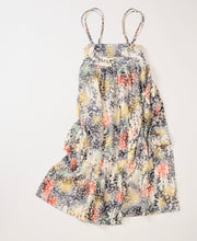 画像をギャラリービューアに読み込む, 花の影絵暈し模様【絹】