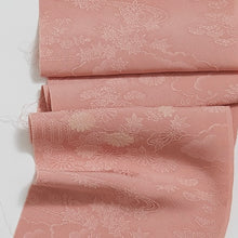 画像をギャラリービューアに読み込む, 雲がけに流水・四季草花模様【四つ釦】