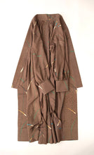 画像をギャラリービューアに読み込む, 金彩に笹葉模様【四つ釦】