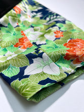 画像をギャラリービューアに読み込む, 青海波地紋に草木模様【M】