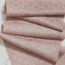 画像をギャラリービューアに読み込む, 青海波地紋【六つ釦】