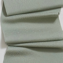 画像をギャラリービューアに読み込む, 霧がけ地紋青磁鼠色無地【六つ釦】