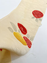 画像をギャラリービューアに読み込む, 波地紋に絞り花・椿模様【六つ釦】