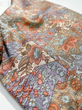 画像をギャラリービューアに読み込む, 抽象扇地紋に更紗模様【L】