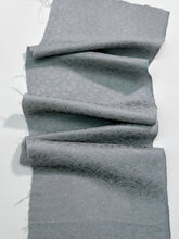 画像をギャラリービューアに読み込む, 単色車青海波地紋模様【六つ釦】