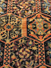 画像をギャラリービューアに読み込む, 雲地紋に亀甲更紗模様【L】