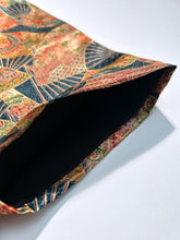 画像をギャラリービューアに読み込む, 柴草梅楓地紋に扇尽くし古典模様【M】