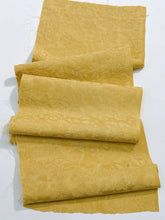 画像をギャラリービューアに読み込む, 草花総織り出し地紋模様【六つ釦】