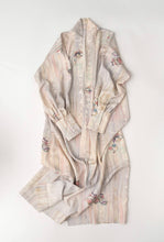 画像をギャラリービューアに読み込む, 橘に蝶模様総紗綾地紋【六つ釦】