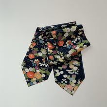 画像をギャラリービューアに読み込む, 松竹梅に草花金線模様【長】