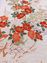 画像をギャラリービューアに読み込む, 金彩楓枝梅模様【タックラップスカート】