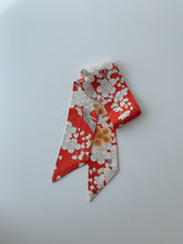 画像をギャラリービューアに読み込む, 枝梅尽くし模様【短】