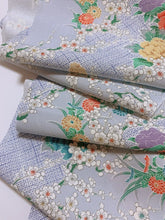 画像をギャラリービューアに読み込む, 梅に草花模様【タックラップスカート】