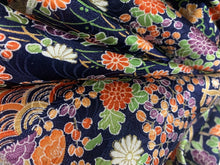 画像をギャラリービューアに読み込む, 古典模様花づくし流水地紋【ギャザーラップスカート】