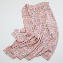 画像をギャラリービューアに読み込む, 糸巻尽くし模様【ギャザーラップスカート】