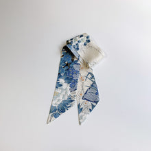 画像をギャラリービューアに読み込む, 花車に梅菊牡丹模様【短】