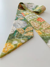 画像をギャラリービューアに読み込む, 草花総草地紋模様【短】