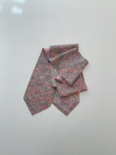 画像をギャラリービューアに読み込む, 花更彩模様【長】