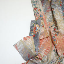 画像をギャラリービューアに読み込む, 金彩梅桜に蝶模様【ギャザーラップスカート】