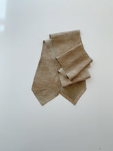 画像をギャラリービューアに読み込む, 芝草模様菊地紋尽くし【長】