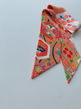 画像をギャラリービューアに読み込む, 斜め縞に亀甲楓梅菊尽くし模様【短】