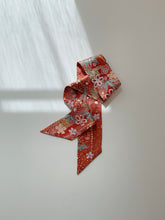 画像をギャラリービューアに読み込む, 桜笹総波地紋模様【短】