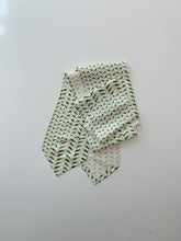 画像をギャラリービューアに読み込む, 大小扇尽くし青海波総地紋【長】