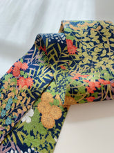 画像をギャラリービューアに読み込む, 草花模様総地紋【短より短】