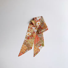 画像をギャラリービューアに読み込む, 草花模様①【短】