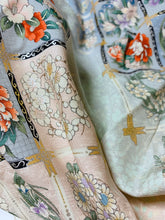 画像をギャラリービューアに読み込む, 斜め孔子に暈し花模様【ギャザーラップスカート】