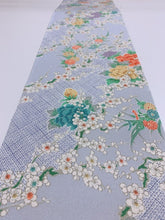 画像をギャラリービューアに読み込む, 梅に草花模様【タックラップスカート】
