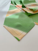 画像をギャラリービューアに読み込む, 波模様暈し【長】