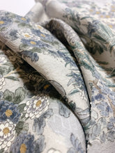 画像をギャラリービューアに読み込む, 雲波草花に家屋模様【L】(地紋あり)